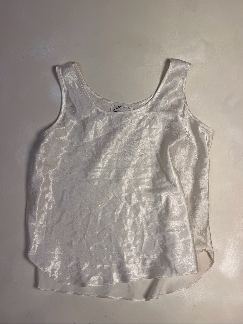 Silkwear Satin Camisole Women 1X White Y2K Scoop Neck Wide Strap Sleeveless Top
